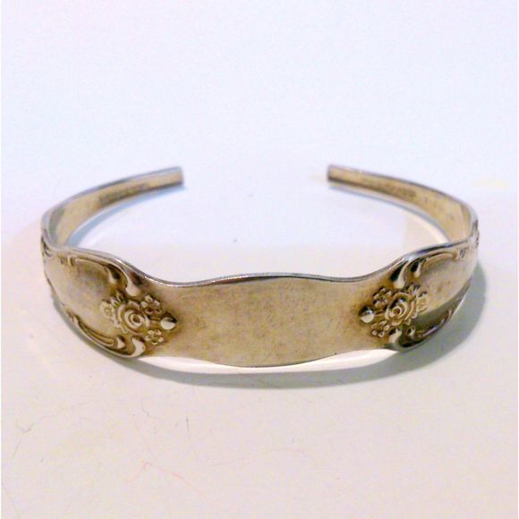 Vintage Oneida Flatware Style Cuff Bracelet Engraveable * - Picture 1 of 5